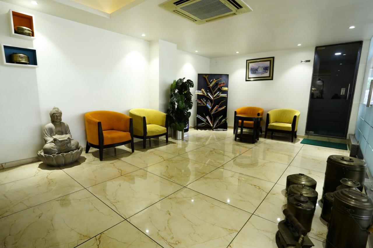 The Park Residency Hotell Ahmedabad Exteriör bild